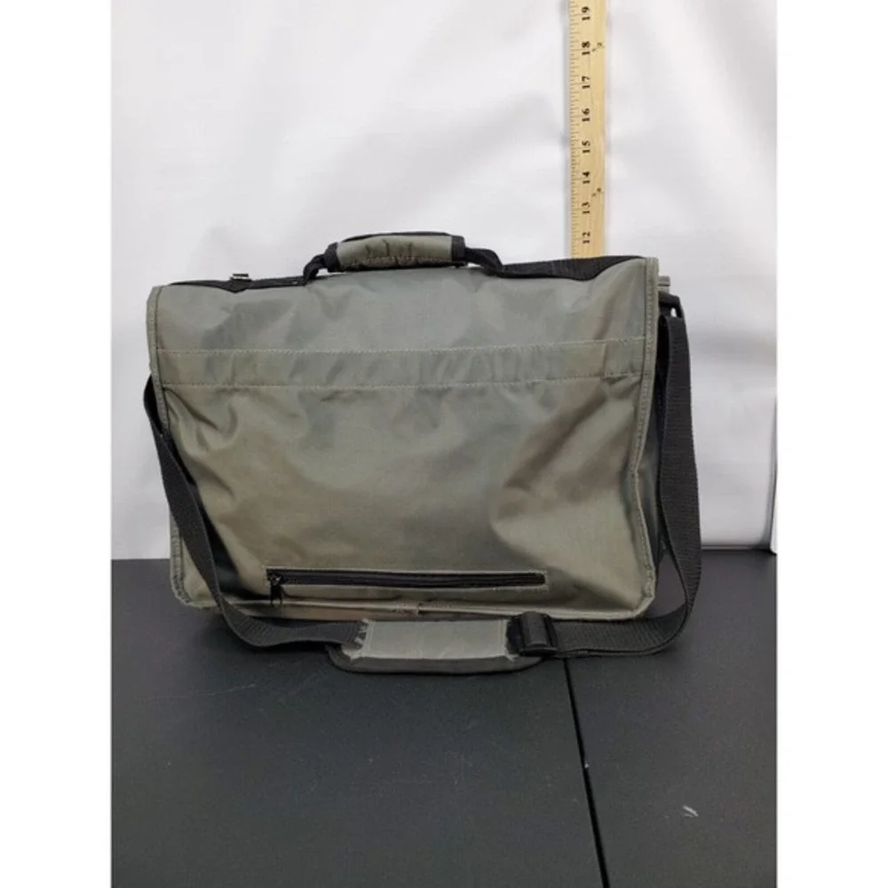 solo ebay messenger
